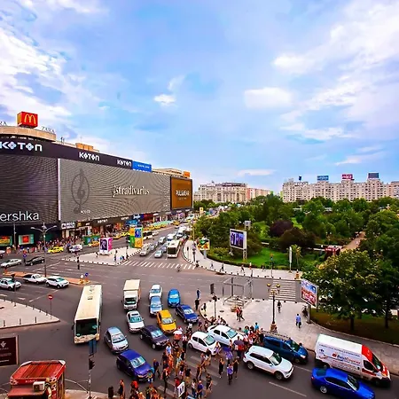 Unirii Square